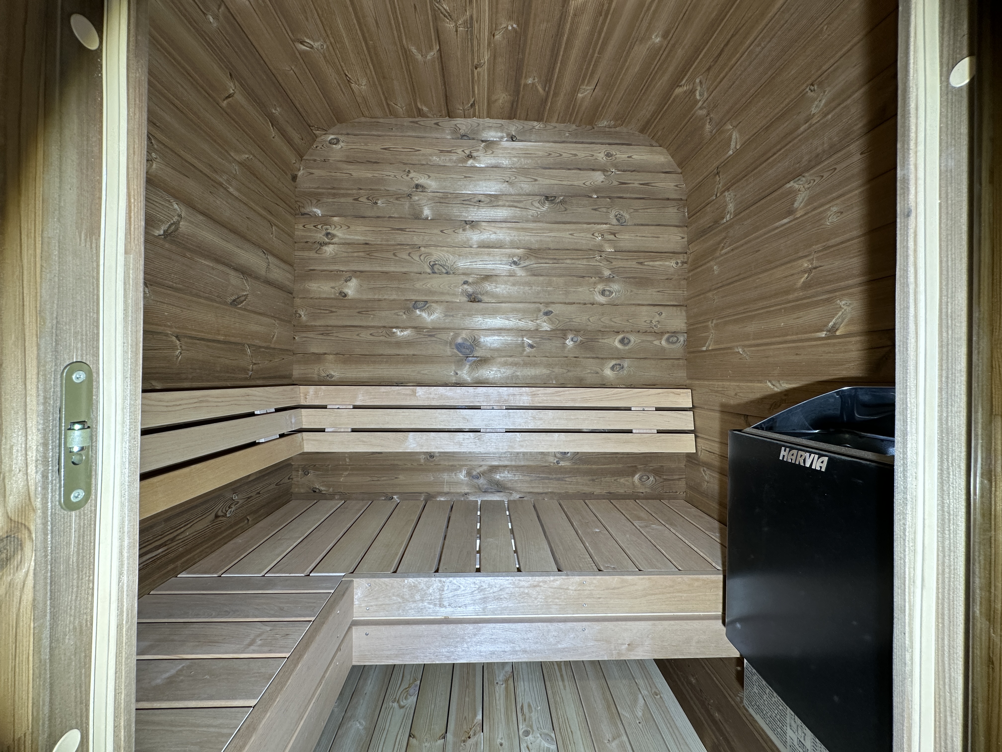 Mini Square Sauna - Kompakte Fasssauna mit Glasfront (Ausstellungsstück)