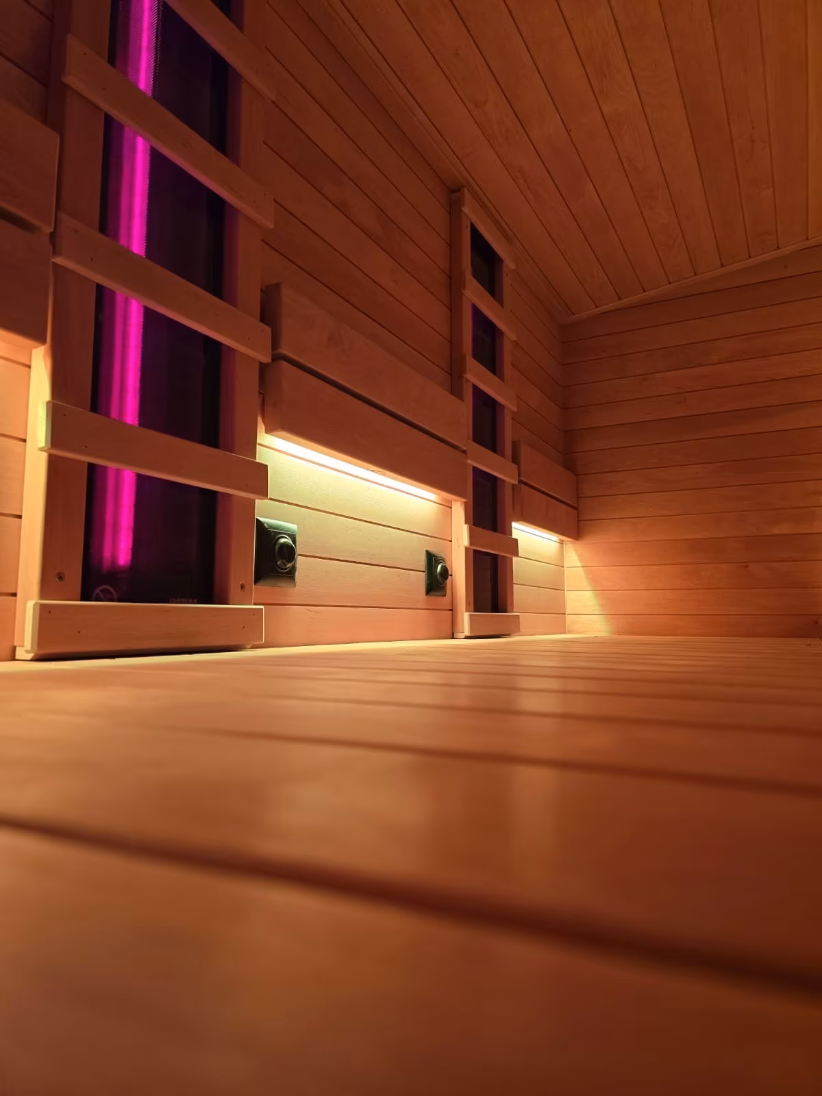 ✨ Traum-Sauna ✨ Harvia Vitra 10,8 kW & 2x 500W Infrarotstrahler