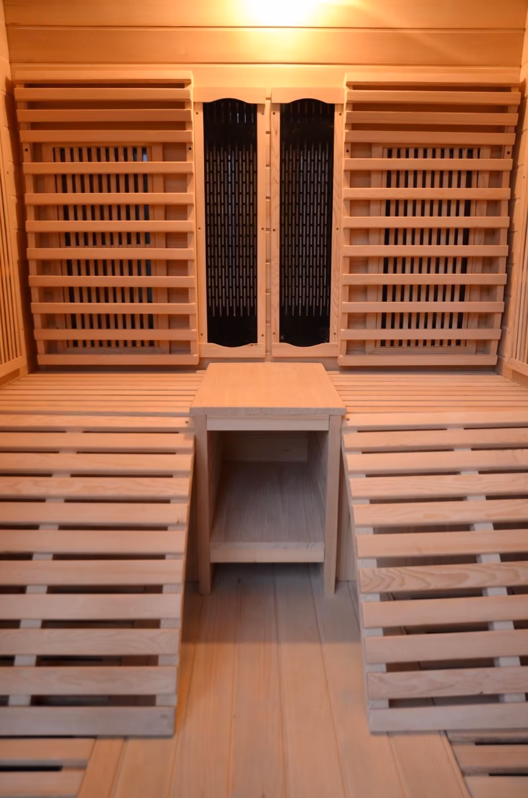 Infrarotsauna „Trondheim“ 150 x 150 x 190 cm - 10 Strahler