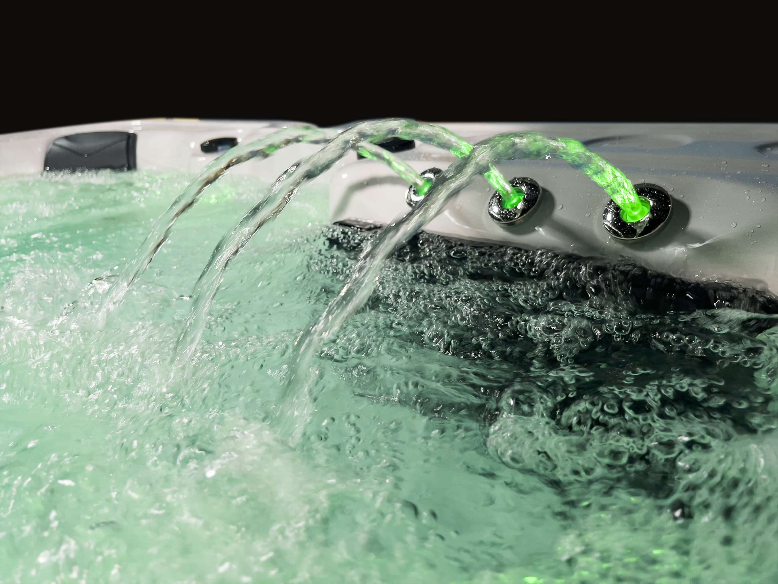 Waterwave Spas® Whirlpool „Detroit“ – Premium Whirlpool – Edelstahlrahmen & Top-Ausstattung!