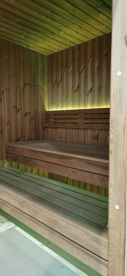 Luxuriöse Moderne Sauna / Luxus Saunahaus / 2,3 x 2,3 m